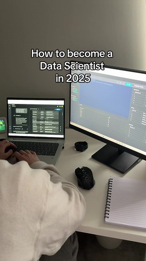 How to Become a Data Scientist in 2025: A Guide