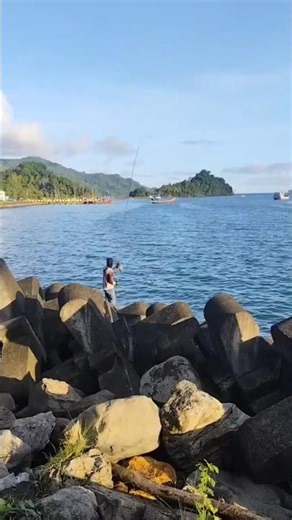 UNTUK HARI MINGGU GUYS 🤗 #yafiadz #fishit #fishitroblox #roblox #youtubeshorts #robloxshorts