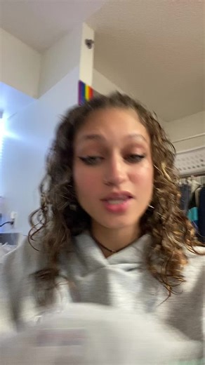 mia (@frommymfvisuals)’s videos with Original sound - AJ