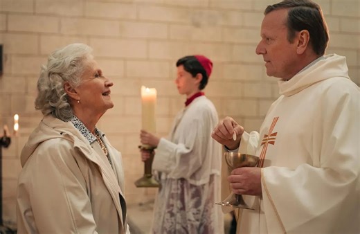 « La maman du bourreau » : l'histoire d'une mère qui rencontre la victime de son fils est-elle vraie ?  - Elle