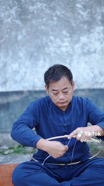 Hakka Straw Hat: A Glimpse into Chinese Craftsmanship