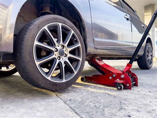 What happens when a lug nut gets stuck on your car?