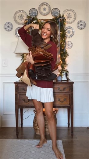 Laura Godfrey on Instagram: "What do all these boots of mine have in common? They’re all on sale today 🎉 All the knee boots are 50% off and the booties are 40% off. comment SHOP and I’ll message links to shop! . . . https://liketk.it/5AkEd #fallboots #blackfridaysale #over40style"