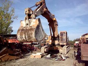 Poclain 350 CK en essais...