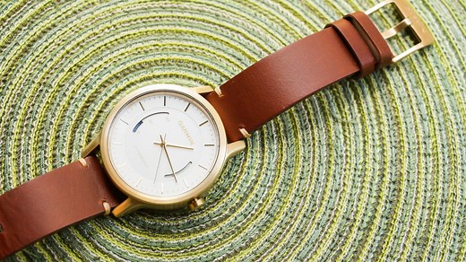 Garmin Vivomove review: The fitness watch you can wear to a wedding