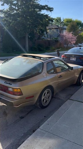 1986-89 Porsche 944 Turbo hatchback #automobile #porsche