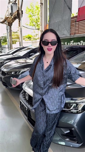 ทรงซ้อของจริง ใส่ชุดนอนมาออกรถ 3 ล้านนนนน #optionวัยรุ่นบางแสน @เกาะผัวแดกไปวันๆ @Ceo Option วัยรุ่น ( 3M )