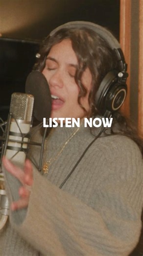 how we feeling about ‘love or lack thereof’ ????? ❤️🖤❤️🖤 she’s out she’s out she’s out!