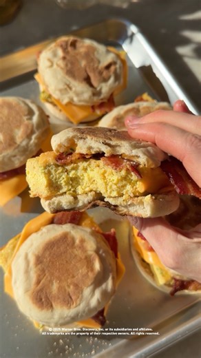 High-Protein Bacon, Egg and Cheese Sandwiches are a morning power move 💪💪 Get Andy Liang's recipe: https://foodtv.com/4b3CXja | Food Network