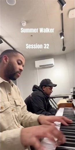 Summer Walker’s Session 32 #summerwalker #session32 #singer #cover #piano