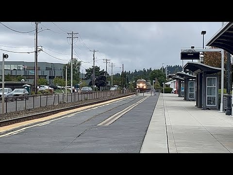Southbound Amtrak Cascades arriving at Edmonds WA station