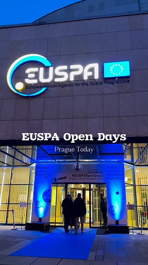The EUSPA Open Days @space4eu 🌍🌎🌏 The event offers a clear look into the work of the EU Agency for the Space Programme and its role in EU Space. Visitors can try virtual reality demos, solve cryptography games, visit exhibitions and join a treasure hunt focused on space technologies. Short info sessions explained how EU satellite navigation, Earth observation, and secure connectivity work in practice. A photo booth and giveaways added a simple way to capture the experience. The event successf