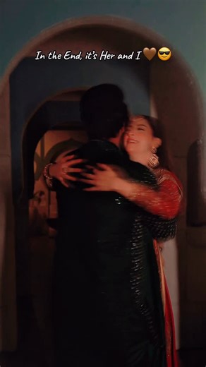 Eks world on Instagram: "Tag ur Partners 😎🤎 the one You want to be with for rest of your Life💖 @khanfilzaa 👗 @saayabofficial 💄 @glitzandglam._official 🎥 @weddingsbysulman @fareehas_photography Sets @sets_byglitzandglam"