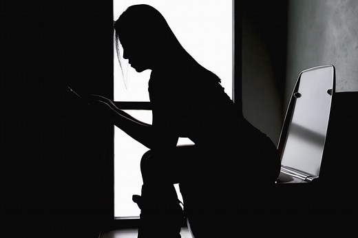 Nycturie : c'est quoi, causes, comment la soigner ?