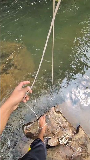 This Is the Strongest Magnet Ever Used for Magnet Fishing! 😳#magnetfishing#emagnetism #magnet #viral