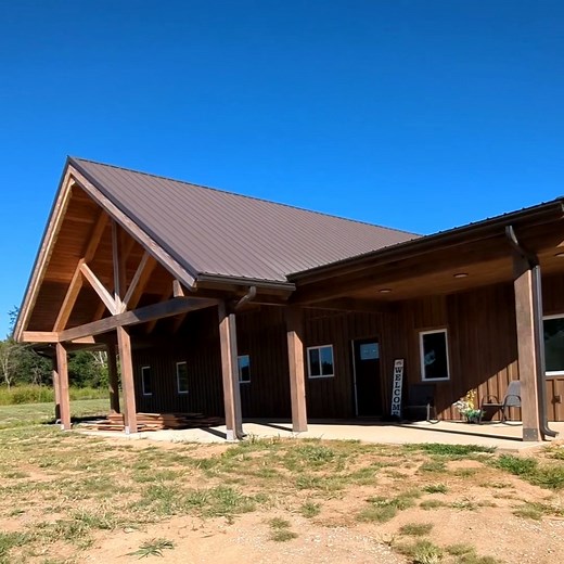 Schutt Log Homes Hybrid Timber Frame Home. 1980 sqft with 3 bedrooms and 2 full baths | Schutt Log Homes