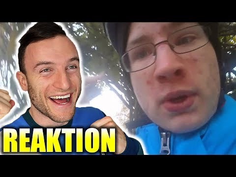 Sascha Huber reagiert auf "MEIN BIZEPS BRENNT!" Song | Johannes Becht