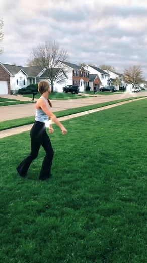 Learning to Do an Aerial on a Trampoline: Step-by-Step Guide