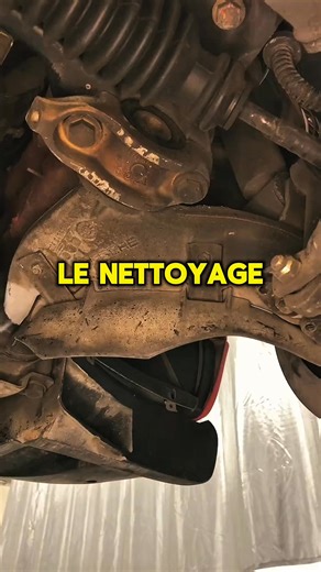 523K views · 3.7K reactions | Nettoyage par glace carbonique : la méthode révolutionnaire sans eau ni abrasion ! | Apprendavectonton | Facebook