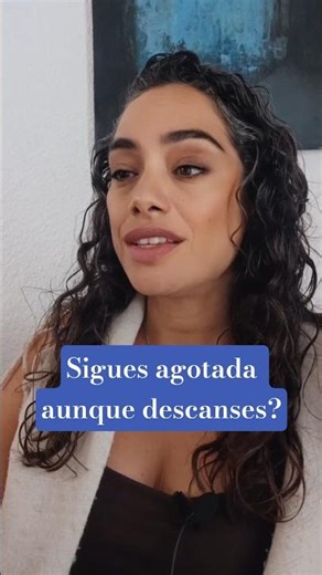 Tu cuerpo sigue en alerta aunque descanses. Ahí es donde se crea el agotamiento constante.✨