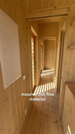 Natur-inspirerat attefallshus 30 kvm + bastu🏡 Öbo Hus #shorts