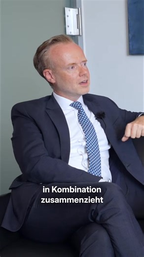 Die Bundesregierung hat ihre Hightech-Agenda vorgestellt – ein starkes Signal für mehr Zukunft und Innovation im Land. Ziel ist es, Deutschland wieder an die Spitze neuer Technologien zu bringen und Arbeitsplätze hier zu schaffen. Kanzler Merz hat es klar gesagt: USA und China dürfen nicht allein über die technologische Zukunft bestimmen. Im Mittelpunkt stehen sechs Schlüsseltechnologien: Künstliche Intelligenz, Quantentechnik, Mikroelektronik, Biotechnologie, Fusion sowie klimaneutrale Energie 