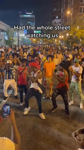 Mr3OnTheDash🏃🏽‍♂️💨🔥 on Instagram: "This was so live 😭👀🔥 Most viewed video . . . .#reels #viral #explorepage #explore #dance #lit #2lived"