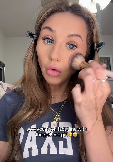 see u at hooters🦉🦉 #GRWM #getreadywithme #pickmegirl