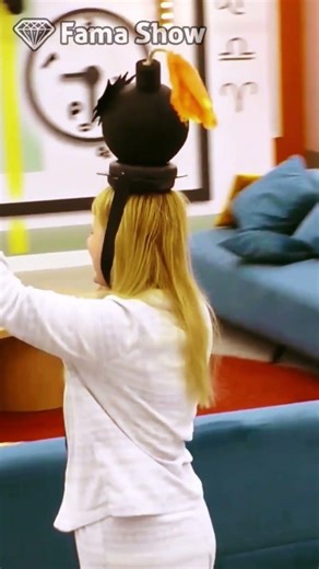 Luzia dropping the bombshell! | Fame Show