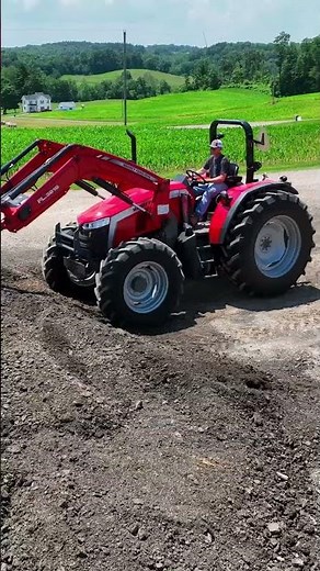 The next generation of MF utility tractors.