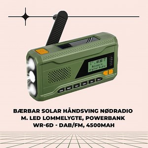 Hvad hvis din radio kunne redde dig i en nødsituation? Denne er en alt-i-én nødradio med solpanel, håndsving, LED-lys og powerbank – klar til enhver krisesituation. 📻🔋🌦️ 📡 DAB/FM Bluetooth – gem op til 60 stationer med klar lyd 🔋 4500mAh batteri – giver 50 timer radio eller oplader din mobil ☀️ Solpanel håndsving – hold strømmen kørende uanset hvad 🔦 Kraftig LED SOS-funktion – blinker morsekode ved nødsignaler 🎛️ LCD-skærm teleskopantenne – tydeligt overblik og stærk modtagelse | MyTrendy