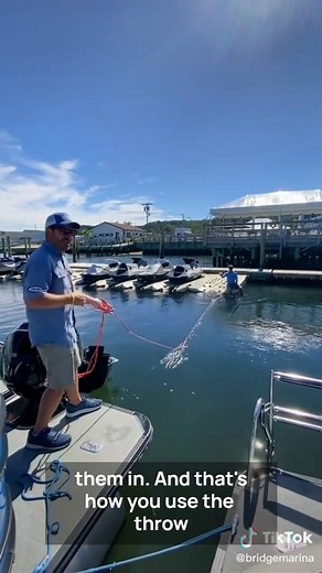 Boating Safety Equipment How-To: using the rescue line or throw bag #boating #learntoboat #boatingtips #yourbridgetoboating #boatsalty #BOAT #lakehopatcong #highlandsnj #bridgemarina | Bridge Marina, Inc.