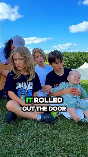 I lost my poor Meatball!! 🍝#romeoeats #shorts