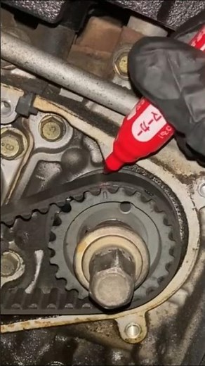 How to align the timing marks when replacing a Subaru Sambar timing belt