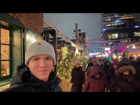 Toronto LIVE: Snowing! Wednesday Night Downtown Multi-Streaming Action