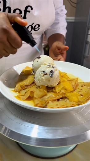 ROHI Institute of Culinary Arts on Instagram: "TGIF ✨ Dessert Edition😇 If you’ve been thinking of learning dessert making professionally, this is your sign👌 🎓 Dessert Making Course 💰 Fee: ₦450,000 Send us a DM or WhatsApp now on 08123631321 to secure your spot☺️ #rohiculinaryarts #culinaryschoolinenugu #culinaryarts #dessert #goviral"