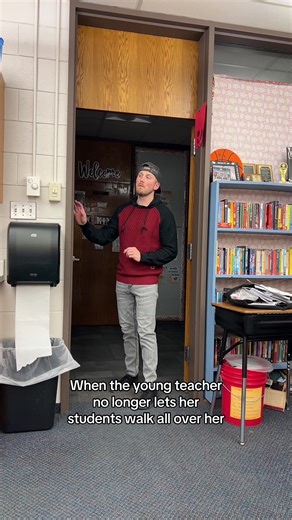 #fyp #mrjsclassroom #teacher #teachersoftiktok #trending | teacher