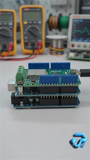 This Is Why ESP32 KILLED the Arduino Uno 💀