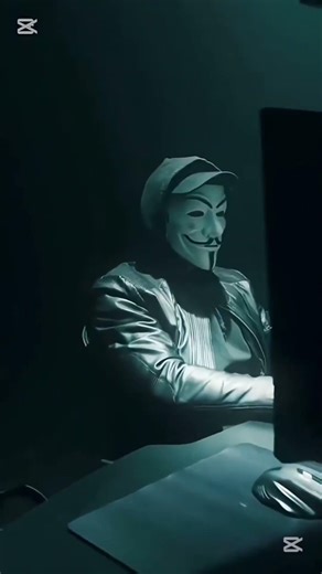 ￼ WhatsApp ￼honey trap scam fact