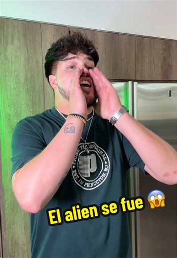 El Alien se Fue: Un Humor Inesperado