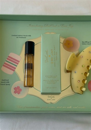 We’re giving away our DedCool x Emi Jay PR packages to 2 lucky angels 🥹🩵🍡🥛 PR package includes the limited-edition Aura Hair Body Mist in DedCool’s Mochi Milk scent, a matching Mochi Milk air freshener, a travel-sized Mochi Milk fragrance, and an Emi Jay Big Effing Clip. To enter: ♡ Follow @dedcool @emijay ♡ Like repost this post ♡ Tag a friend who would love a little Mochi Milk this holiday ♡ 1 winner will be chosen from IG and 1 winner from TikTok Ends 10.22, winners announced 10.23. Must 