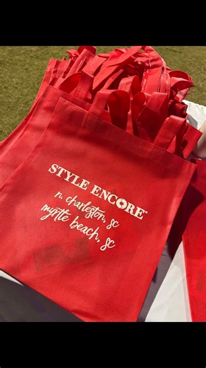 Abigail and Heather had the BEST time at the Twinkling Two Miler last night! ✨🎄 We handed out swag bags, buy policy, candy canes, and plenty of holiday cheer. Happy Holidays from all of us at Style Encore Myrtle Beach! ❤️💚 📱843-232-7163 📱 ♻️ Recycle Your Wardrobe for Cash on the Spot!!!!! 🚨 Style Encore Myrtle Beach is not associated with any of the luxury brands we sell in our store. All items are previously owned and gently used. 💰We pay Cash on the spot, all day everyday for items like 