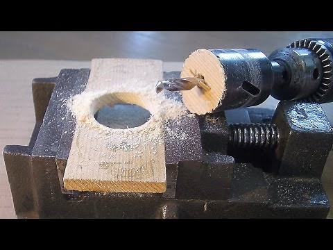 ホールソーを使い木材に穴をあける ホールソーの使用方法・使い方