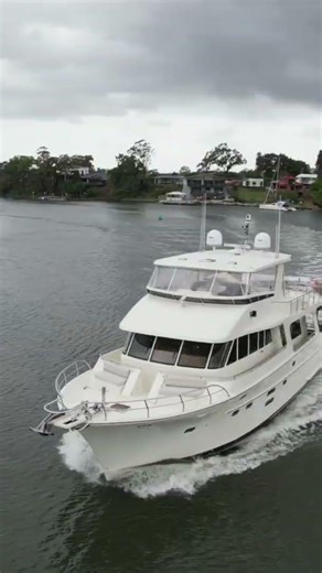 2011 Hampton Endurance 650 ‘Mahalo’ | Alexander Marine Australia