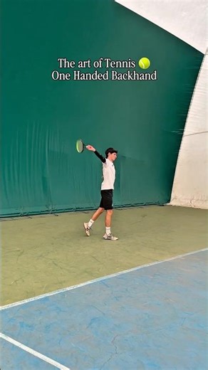 The art of Tennis🎾 One Handed Backhand🔥 #tennis #youtube #foryou #shortvideo #shorts