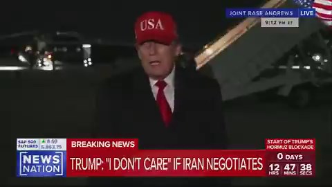 🇺🇸🇻🇦 | Reportero: ¿Por qué atacó al Papa León?Trump: No creo que esté haciendo un muy buen trabajo. Supongo que le gusta el crimen. No nos gusta un papa que diga que está bien tener un arma nuclear. No queremos un papa que diga que el crimen está bien. No soy fan del Papa León.