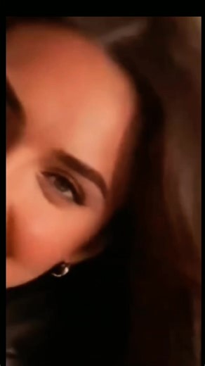 Simply Beautiful Girl Sweet: A Celebration of Elegance