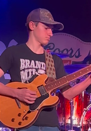 @Johnny Cash Folsom prison solo on my Custom shop Es-336 @Guitars & Cadillacs KC Sunday night Jam with my friend Leo on drums #gibson #johnnycash #guitar #guitarsolo #fyp