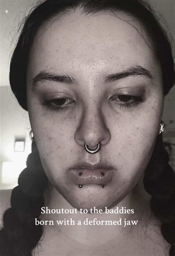 Nose Piercing Trends for Unique Looks