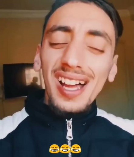 aaaa aaaa aaaa song tik tok female version VS aaaa aaaa aaaa song meme 😂